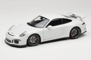 Porsche 911 991 GT3 ホワイト シルバーホイール Minichamps 1:18 113062721 メタル