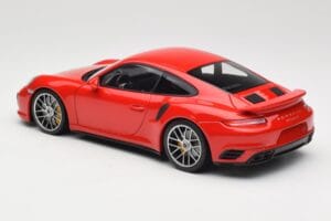 Porsche 911 991 Turbo S Guards Red Minichamps 1:18 110067122 メタル - 画像 7/8