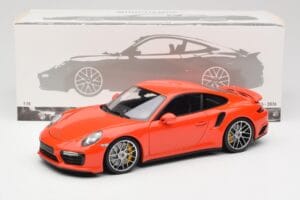 Porsche 911 991 Turbo S Lava Orange Minichamps 1:18 110067120 メタル - 画像 8/8