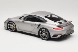 Porsche 911 991 Turbo S シルバー Minichamps 1:18 113067126 メタル - 画像 7/8
