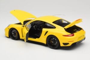 Porsche 911 991 Turbo S イエロー ブラックホイール Minichamps 1:18 110062321 メタル - 画像 5/8
