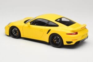 Porsche 911 991 Turbo S イエロー ブラックホイール Minichamps 1:18 110062321 メタル - 画像 7/8