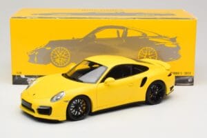 Porsche 911 991 Turbo S イエロー ブラックホイール Minichamps 1:18 110062321 メタル - 画像 8/8