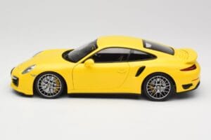 Porsche 911 991 Turbo S イエロー シルバーホイール Minichamps 1:18 110062322 メタル - 画像 4/8