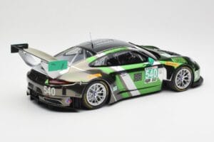 Porsche 911 991.1 GT3 R #540 Black Swan Racing P. Long / T. Pilgrim 24h Daytona 2016 Minichamps 1:18 155166540 メタル - 画像 2/6