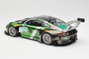 Porsche 911 991.1 GT3 R #540 Black Swan Racing P. Long / T. Pilgrim 24h Daytona 2016 Minichamps 1:18 155166540 メタル - 画像 5/6