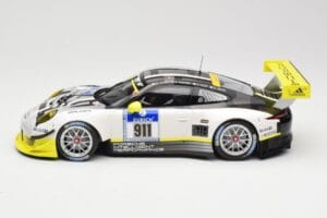 Porsche 911 991.1 GT3 R #911 Manthey Racing N. Tandy / E. Bamber 24h Nurburgring 2016 Minichamps 1:18 155166911 メタル - 画像 3/6