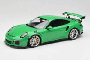 Porsche 911 991.1 GT3 RS リザードグリーン & シルバーホイール Minichamps 1:18 153066229 メタル