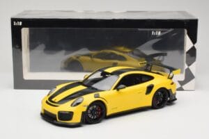 Porsche 911 991.2 GT2 RS Weissach Package イエロー ブラックホイール Minichamps 1:18 155068311 メタル - 画像 6/6