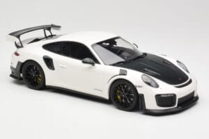 Porsche 911 991.2 GT2 RS ホワイト ブラックホイール Minichamps 1:18 155068310 メタル - 画像 4/6