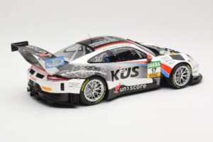 Porsche 911 991.2 GT3 R Kus Team 75 Bernhard #17 M. Ammermüller / M. Jaminet ADAC GT Masters 2017 Minichamps 1:18 155176917 メ - 画像 2/6