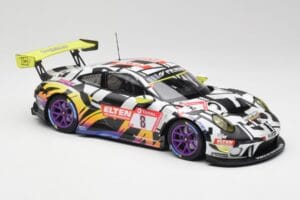 Porsche 911 991.2 GT3 R #8 Iron Force Ring Police 24 Hours Nürburgring 2019 Minichamps 1:18 153196088 メタル - 画像 4/6
