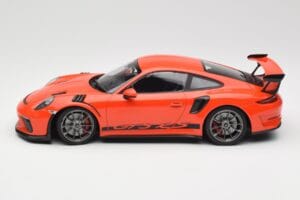 Porsche 911 991.2 GT3 RS Lava Orange & シルバーホイール Minichamps 1:18 155068225 メタル - 画像 3/6