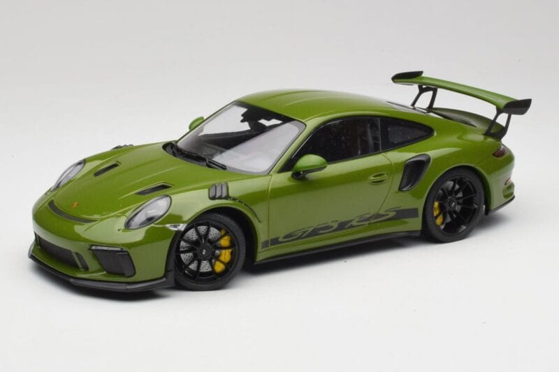 Porsche 911 991.2 GT3 RS リザードグリーン ブラックホイール Minichamps 1:18 155068233 メタル