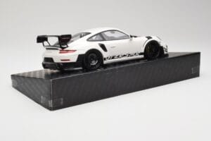Porsche 911 991.2 GT3 RS Manthey Racing ホワイト Minichamps 1:18 MR-911-GT3RS-1801 メタル - 画像 3/6
