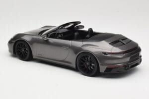 Porsche 911 992 Carrera 4 GTS カブリオレ Grey Metallic Minichamps 1:18 155063031 メタル - 画像 5/6