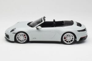 Porsche 911 992 Carrera 4 GTS カブリオレ グレー Minichamps 1:18 155063034 メタル - 画像 5/6