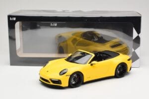 Porsche 911 992 Carrera 4 GTS カブリオレ イエロー Minichamps 1:18 155063030 メタル - 画像 6/6