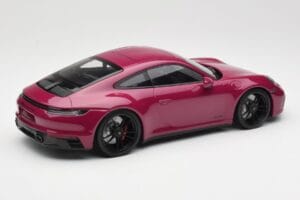 Porsche 911 992 Carrera 4 GTS Rubystar Minichamps 1:18 155063102 メタル - 画像 2/6