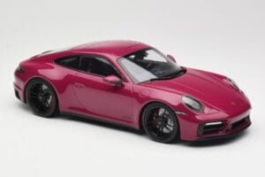 Porsche 911 992 Carrera 4 GTS Rubystar Minichamps 1:18 155063102 メタル - 画像 4/6