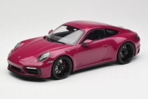 Porsche 911 992 Carrera 4 GTS Rubystar Minichamps 1:18 155063102 メタル