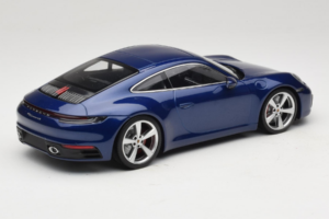 Porsche 911 992 Carrera 4S Blue Metallic Minichamps 1:18 153067327 メタル - 画像 2/6