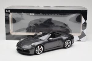 Porsche 911 992 Carrera 4S カブリオレ Agate Grey Metallic Minichamps 1:18 155067336 メタル - 画像 6/6