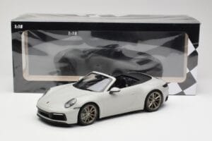 Porsche 911 992 Carrera 4S カブリオレ グレー Minichamps 1:18 155067335 メタル - 画像 6/6