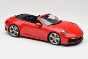 Porsche 911 992 Carrera 4S カブリオレ レッド Minichamps 1:18 155067331 メタル - 画像 4/6