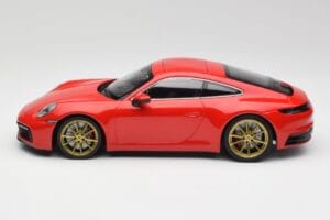 Porsche 911 992 Carrera 4S ガーズレッド & ゴールドホイール Minichamps 1:18 153067328 メタル - 画像 3/6