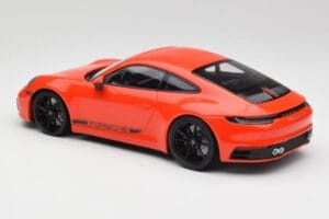 Porsche 911 992 Carrera 4S ラバオレンジ Minichamps 1:18 155067327 メタル - 画像 5/6