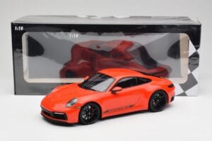 Porsche 911 992 Carrera 4S ラバオレンジ Minichamps 1:18 155067327 メタル - 画像 6/6