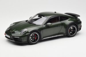 Porsche 911 992 Dakar オークグリーン メタリック Norev 1:18 187241 メタル