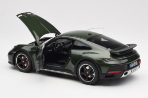 Porsche 911 992 Dakar オークグリーン メタリック Norev 1:18 187241 メタル - 画像 6/9