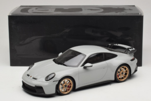 Porsche 911 992 GT3 Chalk ゴールドホイール Minichamps 1:18 117069001 メタル - 画像 6/6