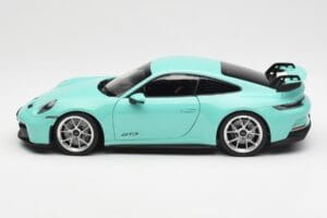 Porsche 911 992 GT3 ミントグリーン Norev 1:18 187316 メタル - 画像 4/8
