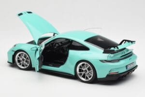Porsche 911 992 GT3 ミントグリーン Norev 1:18 187316 メタル - 画像 5/8