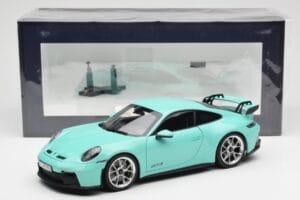 Porsche 911 992 GT3 ミントグリーン Norev 1:18 187316 メタル - 画像 8/8
