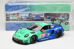 Porsche 911 992 GT3 R Falken #44 D. Eriksson / T. Heinemann 24 Hours of Nurburgring 2023 Minichamps 1:18 113236344 メタル - 画像 8/8