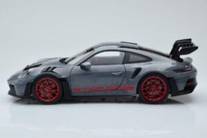 Porsche 911 992 GT3 RS アークティックグレー パイロレッド Norev 1:18 187350 メタル - 画像 4/8