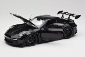 Porsche 911 992 GT3 RS ブラック & ブラック ホイール Concept Minichamps 1:18 911992003 メタル - 画像 2/8