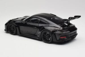 Porsche 911 992 GT3 RS ブラック & ブラック ホイール Concept Minichamps 1:18 911992003 メタル - 画像 7/8