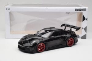 Porsche 911 992 GT3 RS ブラック & レッドホイール & ブラックデコール Minichamps 1:18 153062240 メタル - 画像 6/6