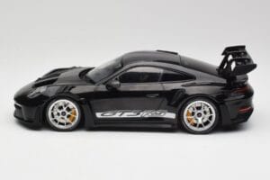 Porsche 911 992 GT3 RS ブラック シルバーホイール Minichamps 1:18 155062231 メタル - 画像 3/6