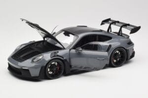 Porsche 911 992 GT3 RS Crayon Weissach Package & Black Wheels Minichamps 1:18 110062024 メタル - 画像 2/8