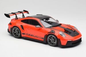 Porsche 911 992 GT3 RS ガーズオレンジ & シルバー ホイール Minichamps 1:18 911992002 メタル - 画像 4/6