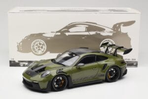 Porsche 911 992 GT3 RS Nato Olive & Black Wheels Minichamps 1:18 110062027 メタル - 画像 8/8