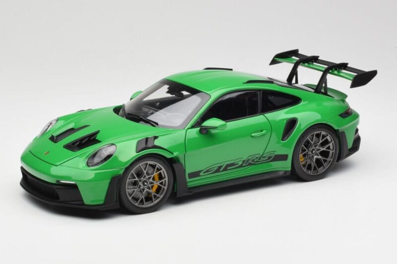 Porsche 911 992 GT3 RS パイソングリーン Norev 1:18 WAP0212820RGT3 メタル