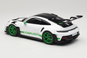 Porsche 911 992 GT3 RS Tribute to Carrera RS White Python Green Norev 1:18 187372 メタル - 画像 7/8