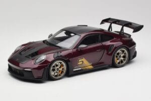 Porsche 911 992 GT3 RS ウルトラバイオレット & シルバーホイール Minichamps 1:18 110062029 メタル